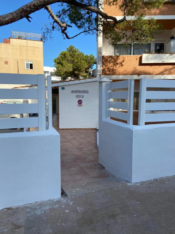 Edificio Rexii Apartman Es Pujols Kültér fotó